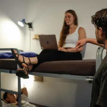 Mana Mana Youth * توسا ذي مار