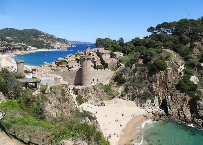 Mana Mana Youth Hostel Tossa de Mar