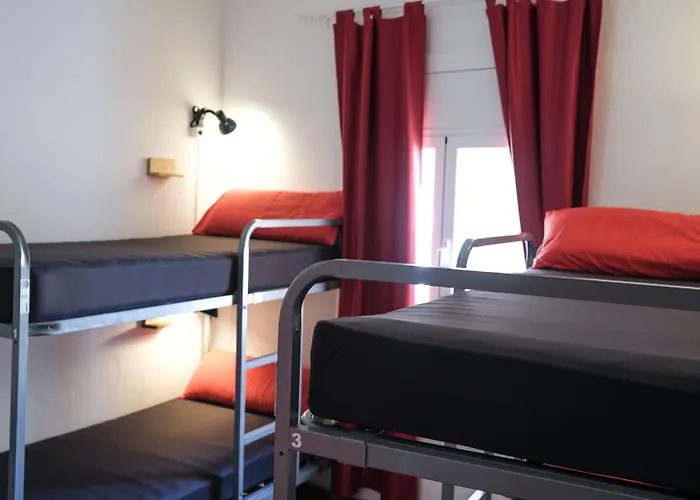 Mana Mana Youth Hostel Tossa de Mar