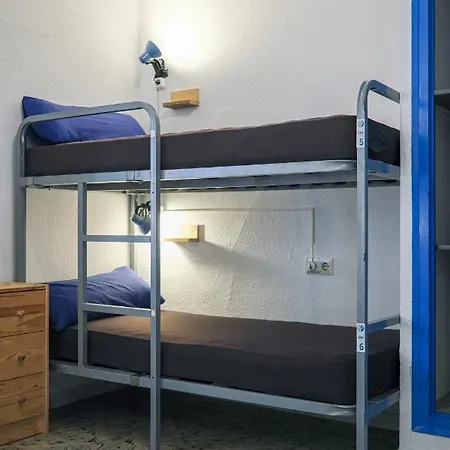 Mana Mana Youth Hostal
