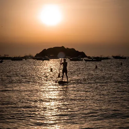 Mana Mana Youth Hostel Tossa de Mar