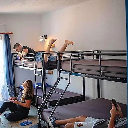 Hostel Mana Mana Youth