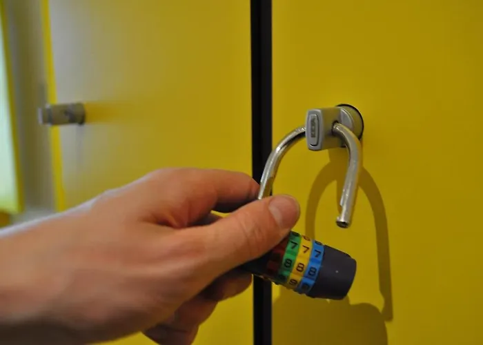 Hostel Mana Mana Youth Tossa de Mar